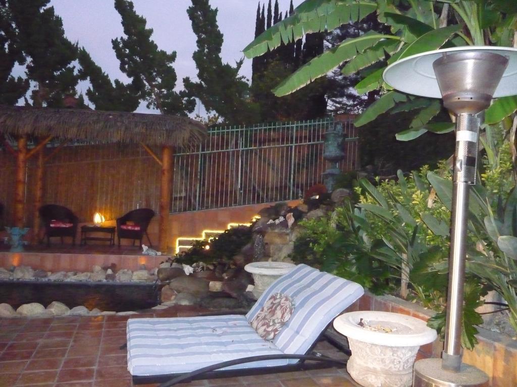 Woodland Hills Calabasas Guesthouses Los Angeles Exteriér fotografie